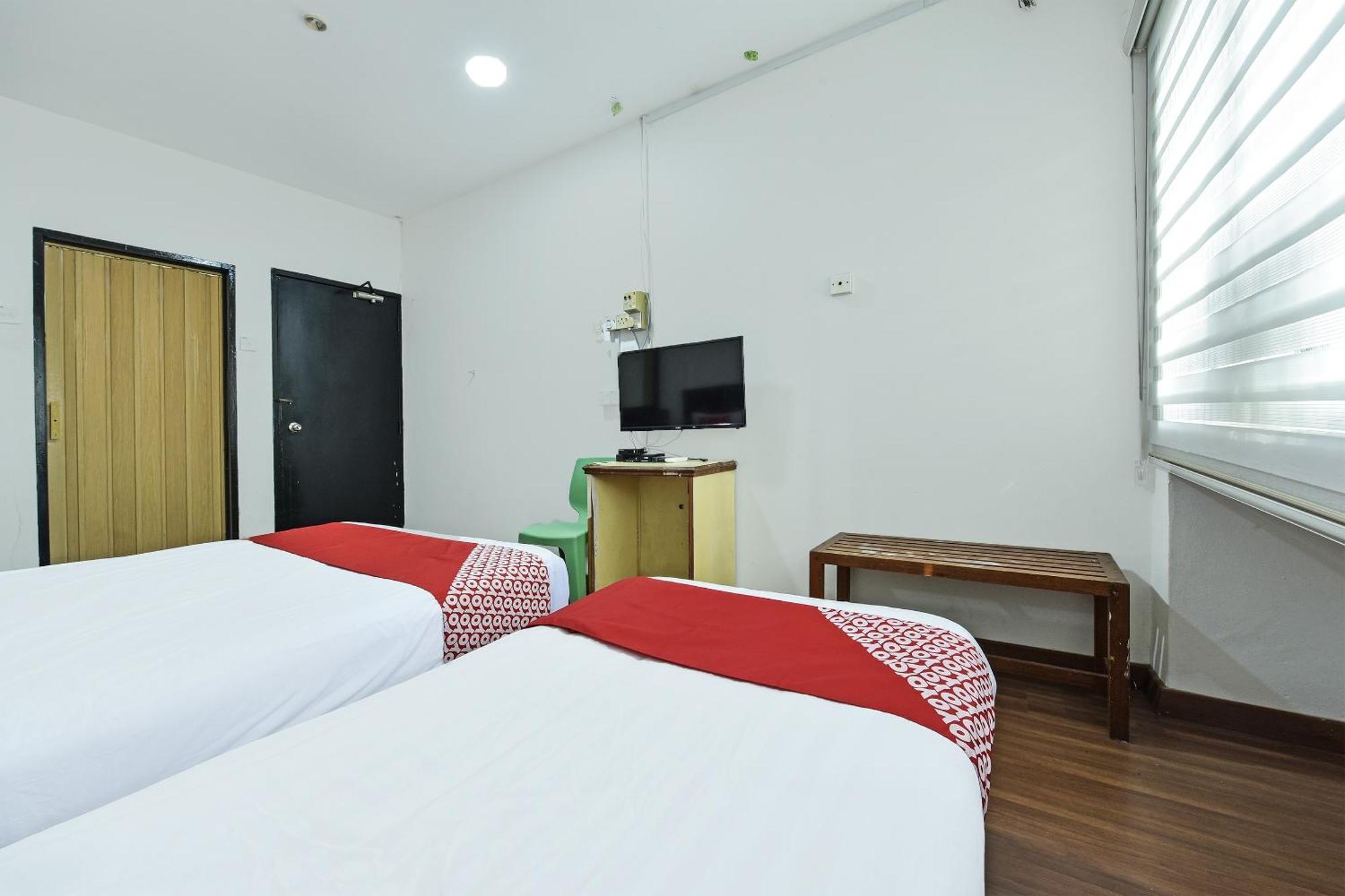 Hotel Oyo 90727 Mini Indah