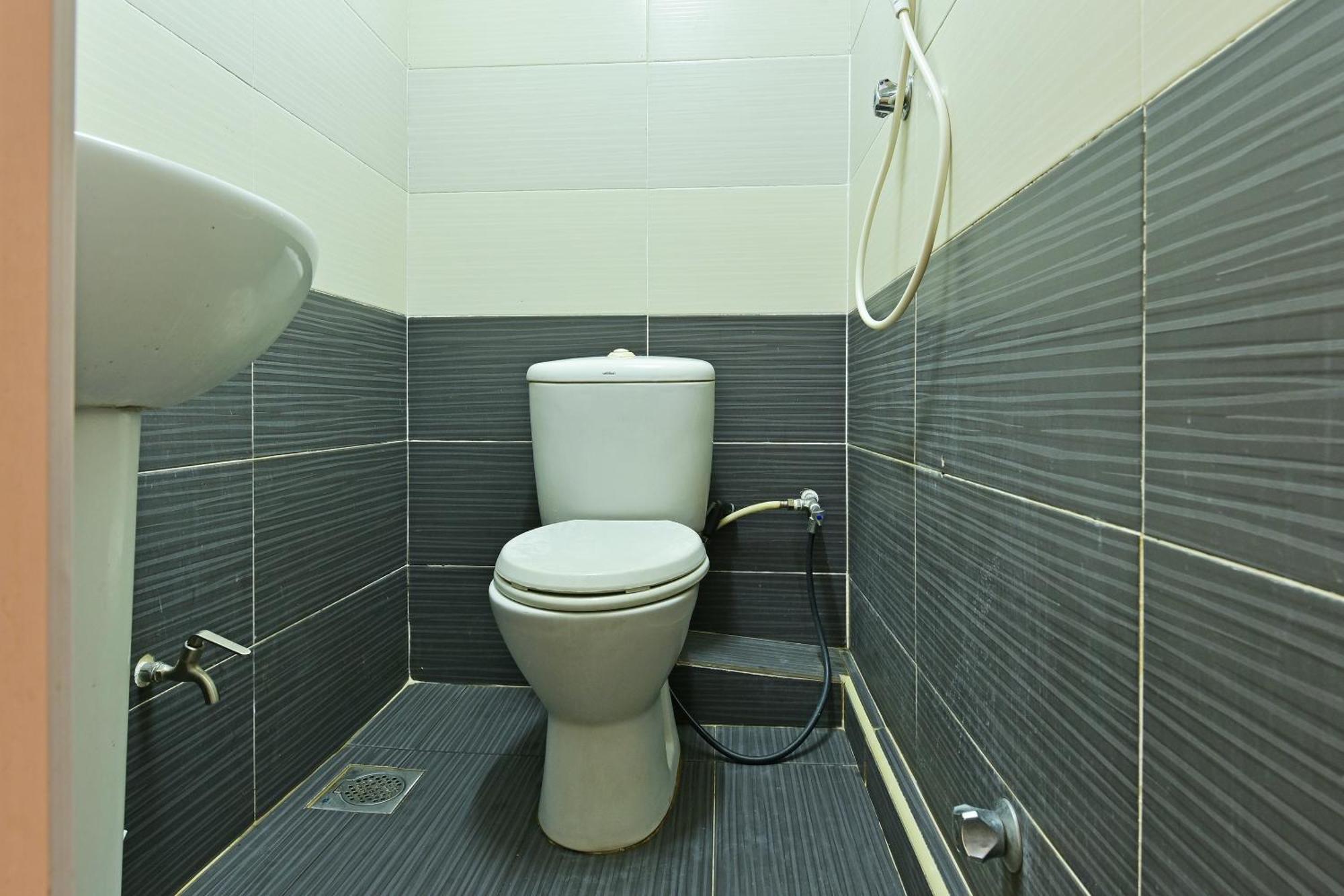 Hotel Oyo 90727 Mini Indah Kuala Terengganu